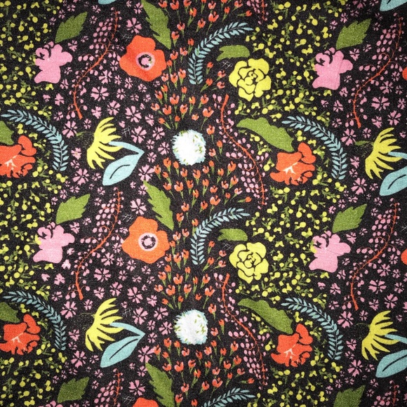 Freshly Picked floral t-shirt - Picture 6 of 7